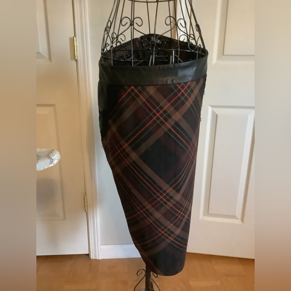 Plaid skirt